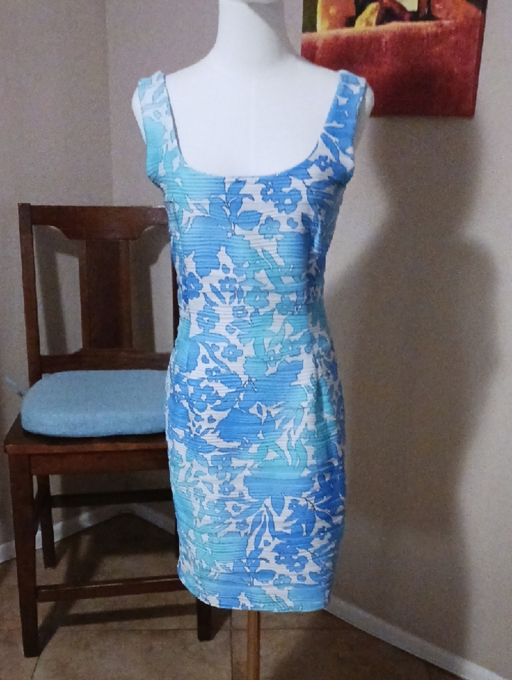 Jennifer Lopez Blue & White Floral Scoop-Neck Mini Dress